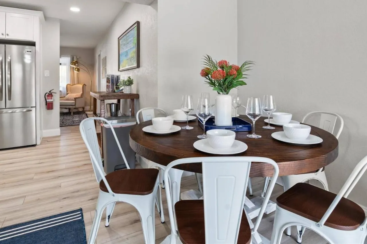 Tranquil Times A Serene 3Br Close To Rj Stadium With Screened Heated Pool, Outdoor Kitchen And Yard Chess Tampa Ferienhaus
