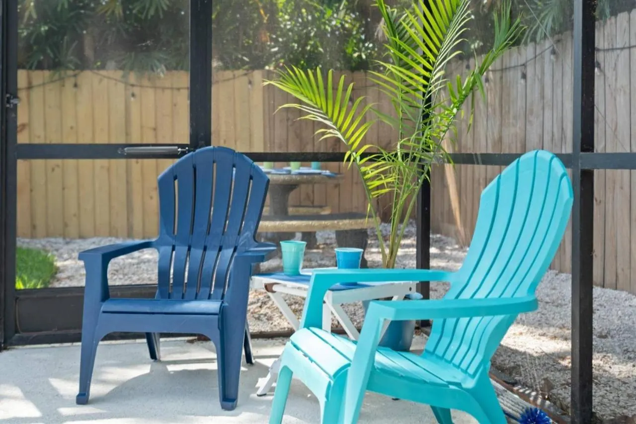 Tranquil Times A Serene 3Br Close To Rj Stadium With Screened Heated Pool, Outdoor Kitchen And Yard Chess Tampa 0*,  USA